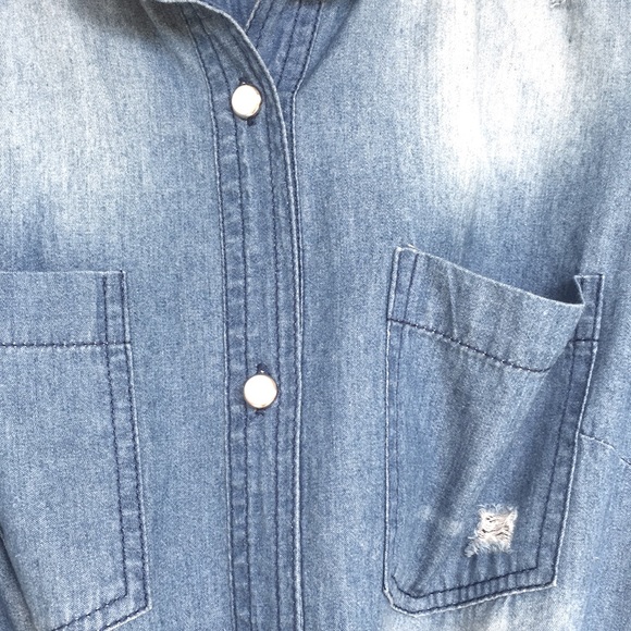 NWT CLASSIC CHAMBRAY DISTRESSED DENIM SLEEVELESS DRESS W/MOTHER OF PEARL BUTTONS - Picture 7 of 8